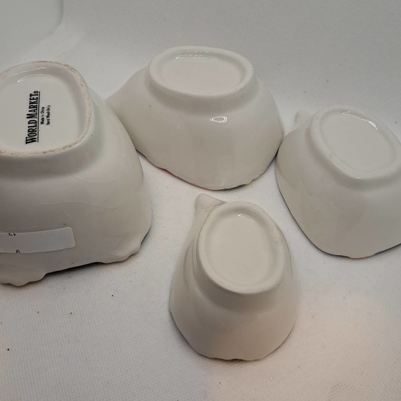 World Market Set Of 4 Ceramic Penguin Measuring Cups Holiday Christmas - Picture 3 of 7